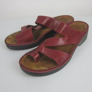 Naot Monterey Slide Sandals in Burgundy Leather 41